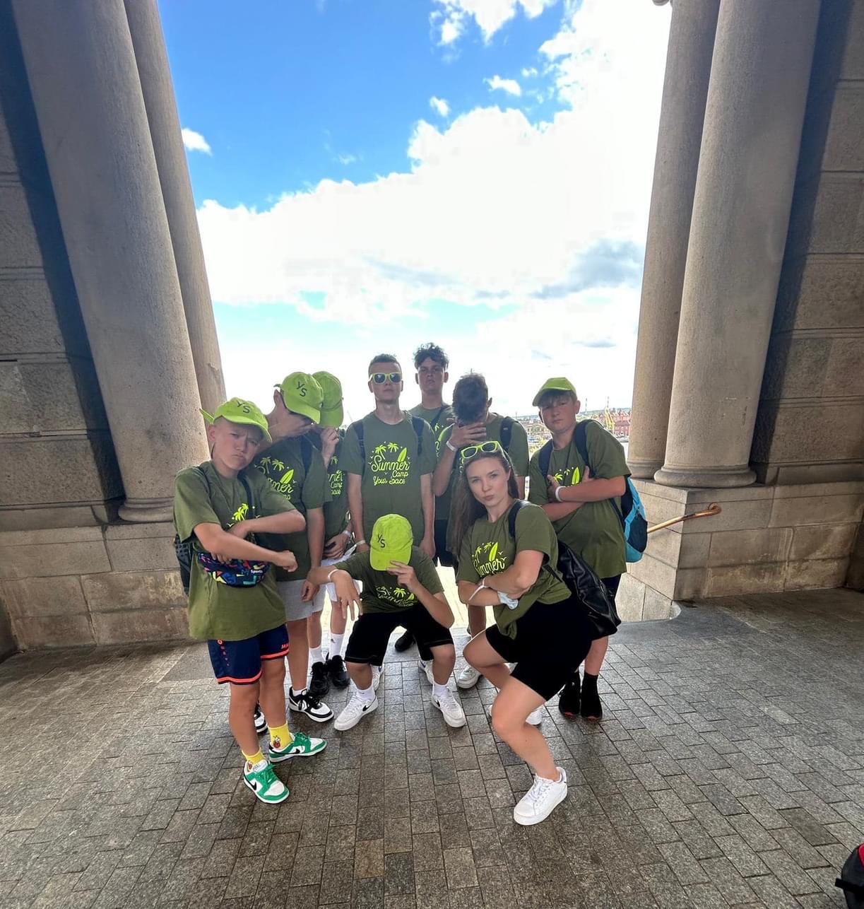 YOUR SPACE - Obozy sportowe i taneczne YOUR SPACE - Obozy sportowe i taneczne